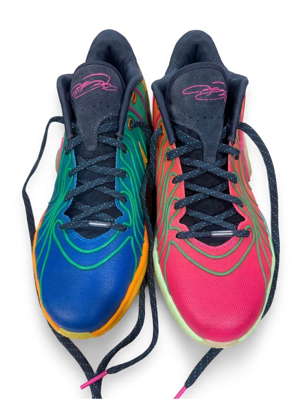 Nike Women's Multicolor Dual-Tone Performance Sneakers